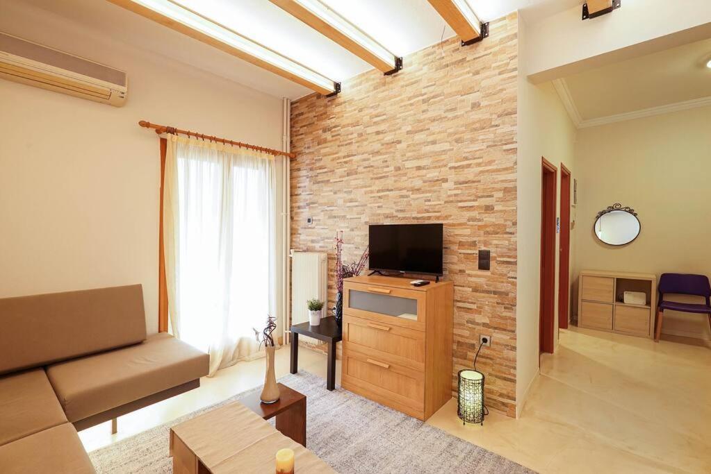 Cozy Athens Apartment / 2' From Metro Station Εξωτερικό φωτογραφία