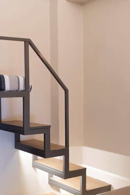 Cozy Athens Apartment / 2' From Metro Station Εξωτερικό φωτογραφία
